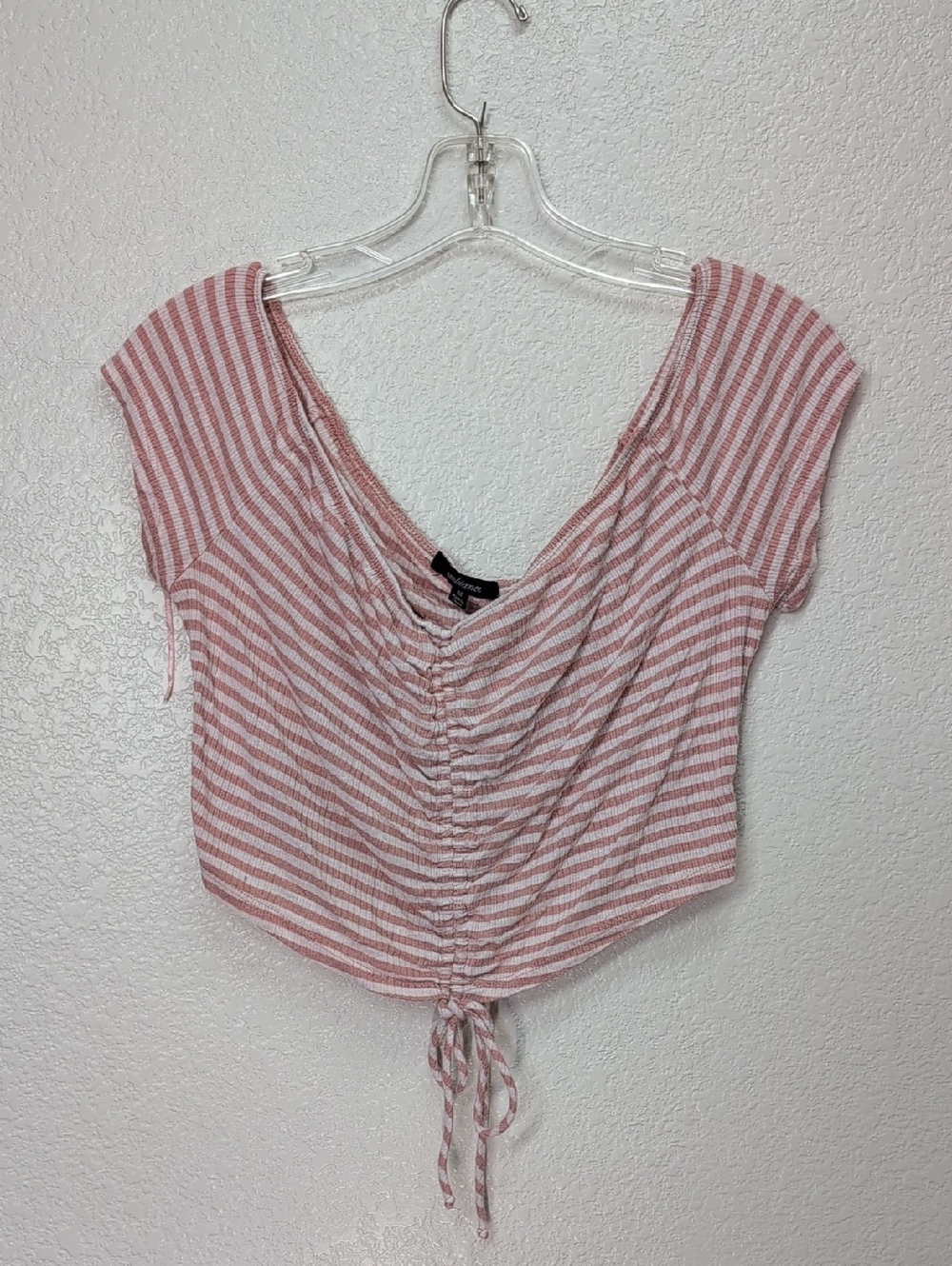 🌻🌷Ambiance| Womans|Striped Cropped Top